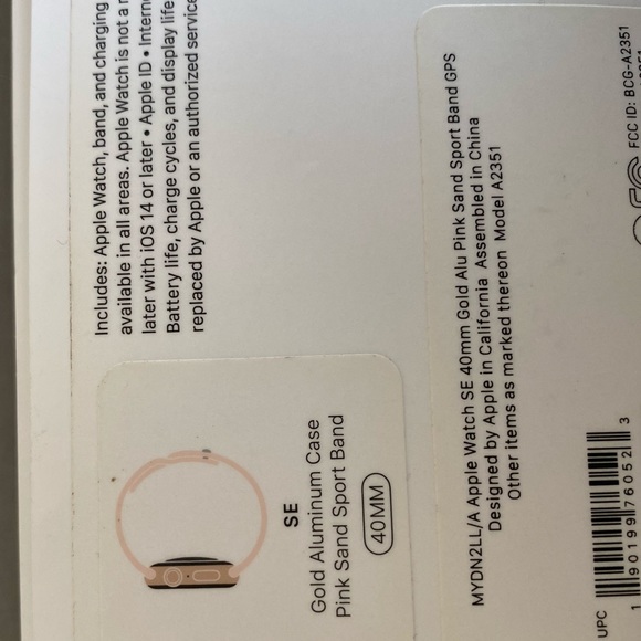 Rose gold Apple Watch for sale! Great condition - Picture 5 of 5